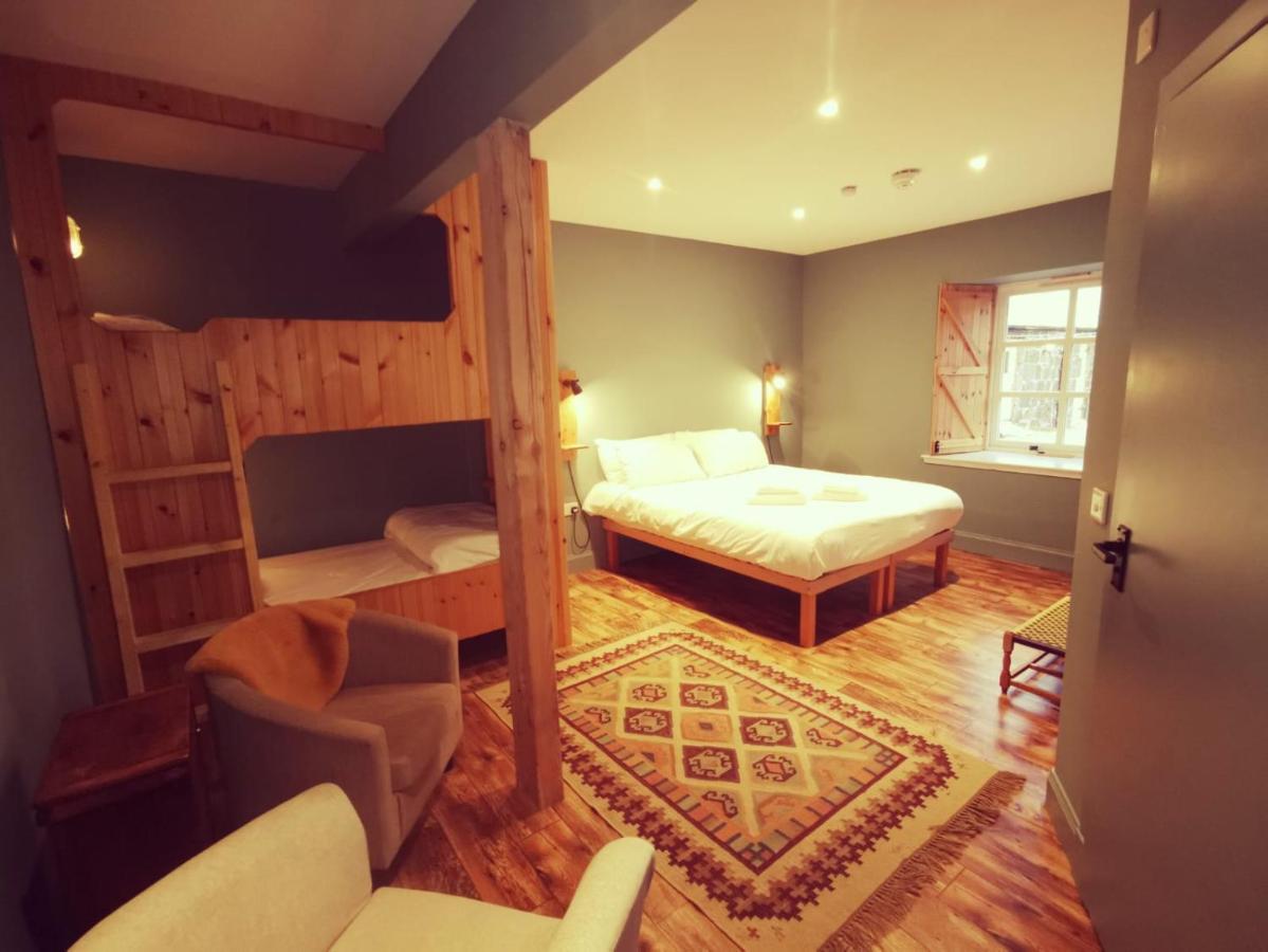 Comrie Croft Hostel Crieff Exterior foto